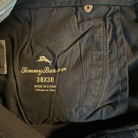 Men’s Tommy Bahama Vintage Fit Pants - Picture 7 of 8